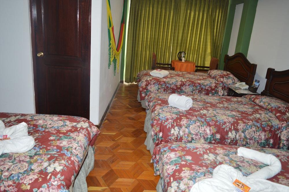 לה פאז Hotel Berlina מראה חיצוני תמונה